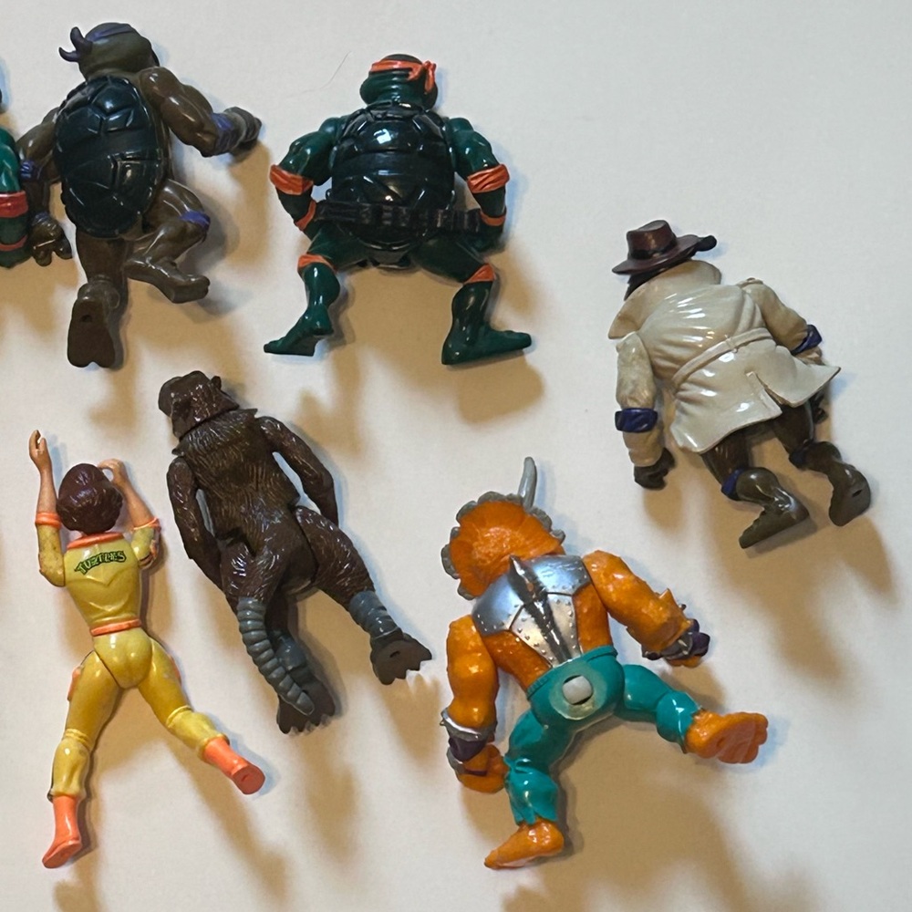 Vintage Lot of 10 TMNT Teenage Mutant Ninja Turtles Action Figures 80s and 90s - Picture 8 of 8
